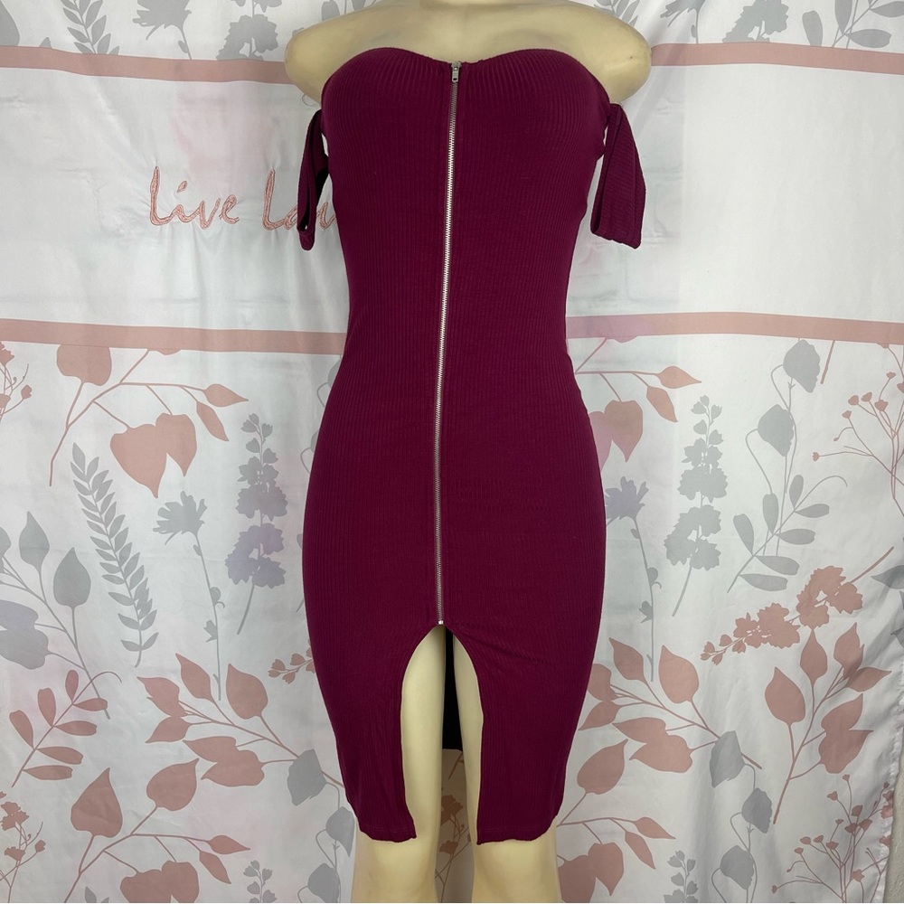 Fashion Nova Burgundy long Off shoulder Dress‎